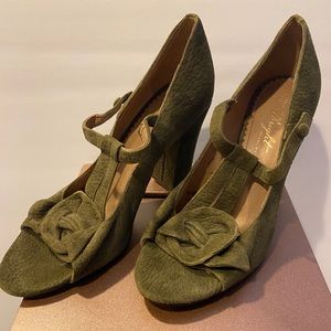 Miss Albright Green Open Toe Pumps Size 8 1/2